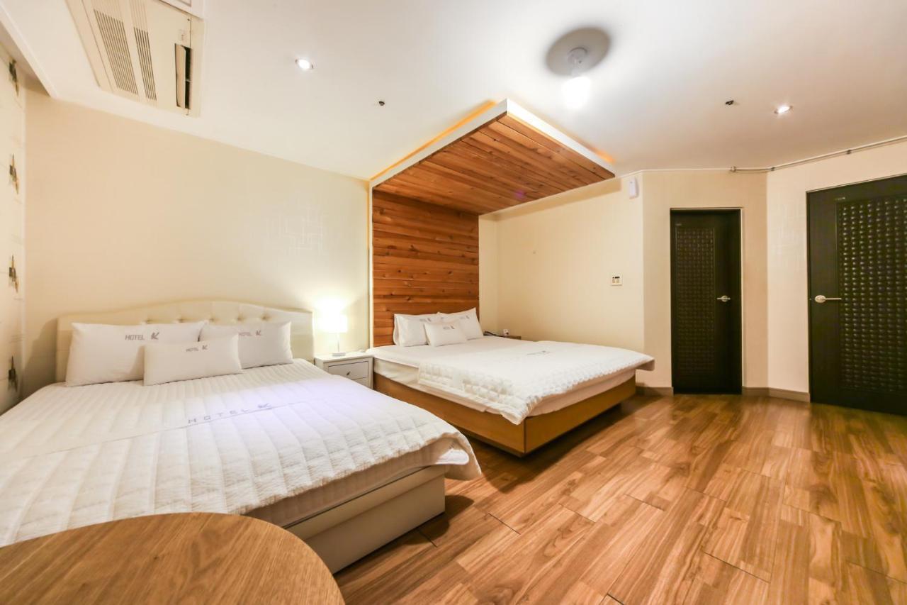 Gimhae Business Hotel K Εξωτερικό φωτογραφία